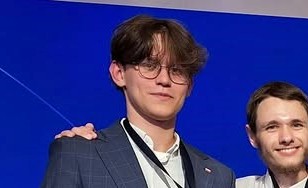 Marek Gajownik ze Złotym Medalem w Dubaju